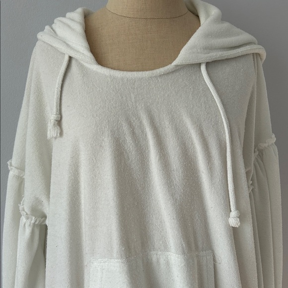 Free People hoodie - Picture 2 of 4